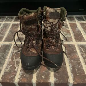 Women's Cabela's Camo Ultra Thinsulate Dry Plus Hiking Hunting Boots, Sz 8.5 M